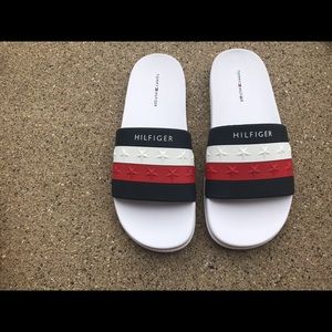 tommy hilfiger slides